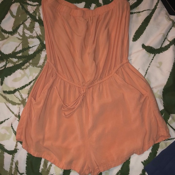Romper - Picture 1 of 2